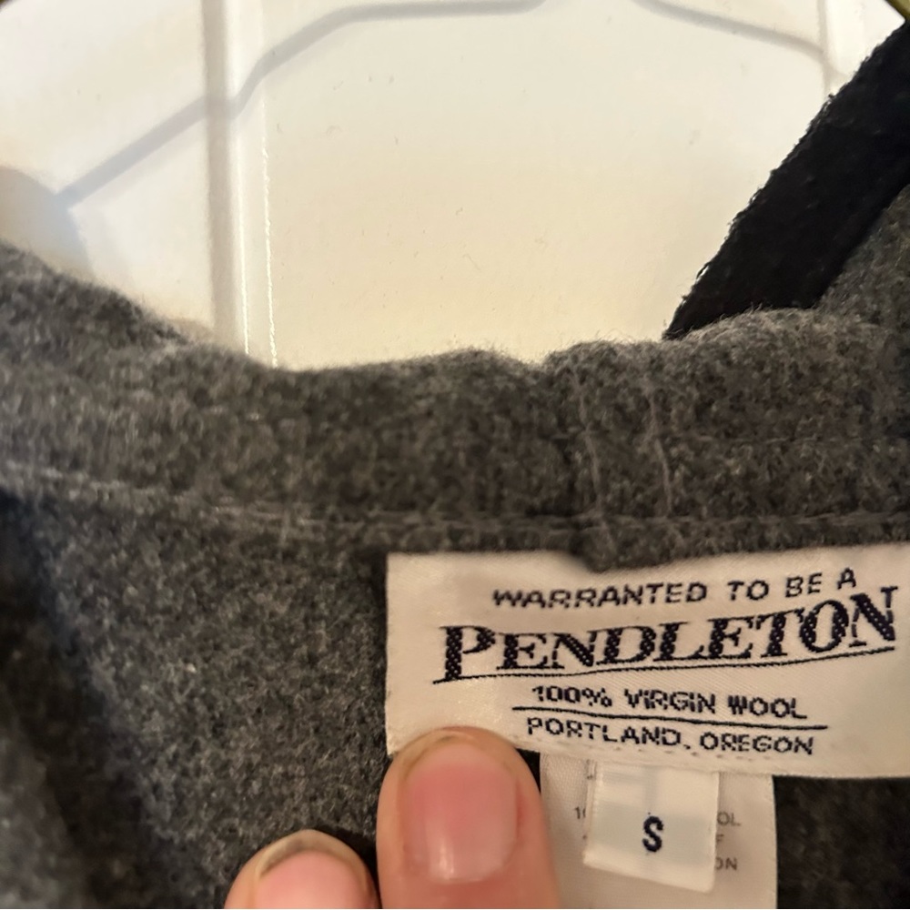 Authentic Pendleton, Wool Vintage, Ladies, Hooded… - image 3